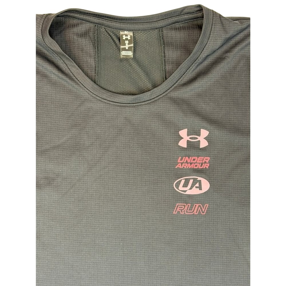 Under Armour Run Womens Black Pink Graphic Mesh Back Performance‎ Tee Shirt LG - Picture 7 of 8